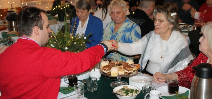 Wigilia pełna światła i serca w ŚDS w Marcinkowie.