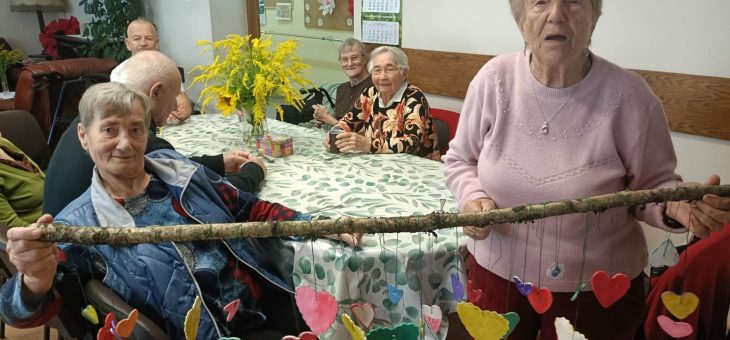 AKTYWNIE I KREATYWNIE – SERDUSZKOWA GIRLANDA